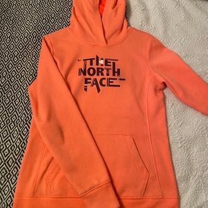 NWOT Women’s North Face Hoodie